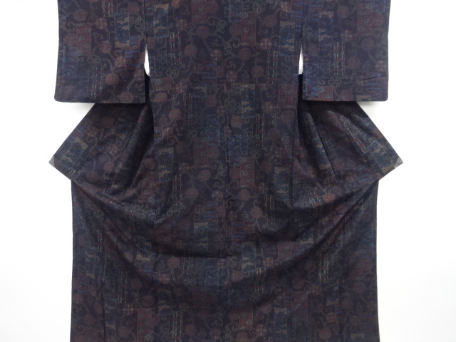 JAPANESE KIMONO / VINTAGE KIMONO / TSUMUGI / WOVEN FLOWER ARABESQUE